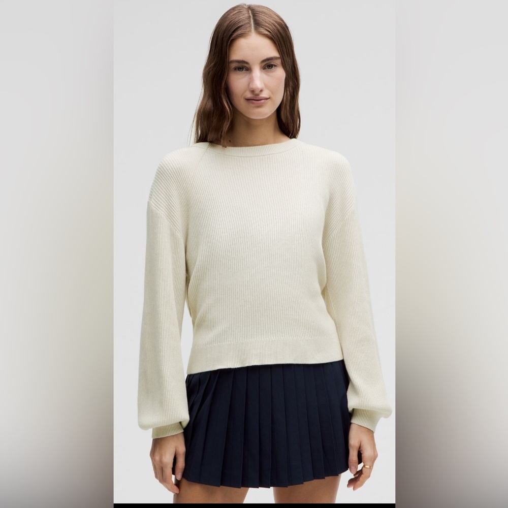 Lululemon Reversible Crossover Sweater Bone M